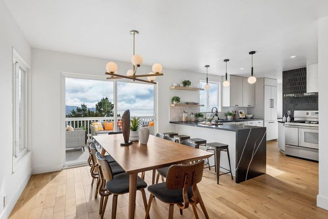 170 Beachview Avenue, Pacifica, CA 94044