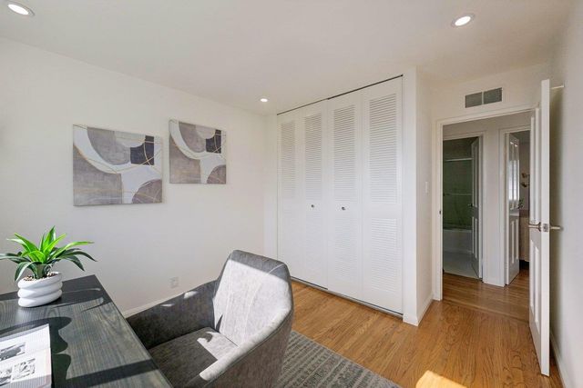 170 Beachview Avenue, Pacifica, CA 94044