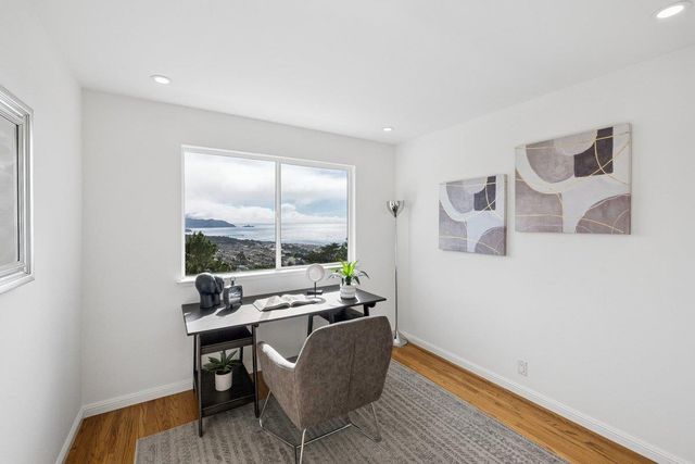 170 Beachview Avenue, Pacifica, CA 94044