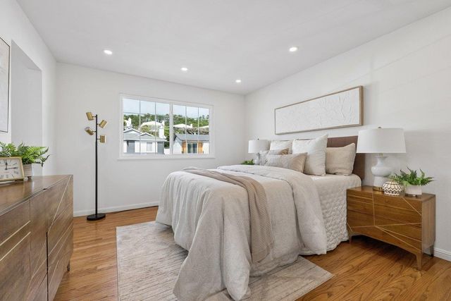 170 Beachview Avenue, Pacifica, CA 94044