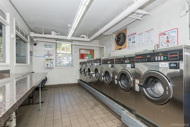 5525 31st Avenue 3L, Woodside, NY 11377