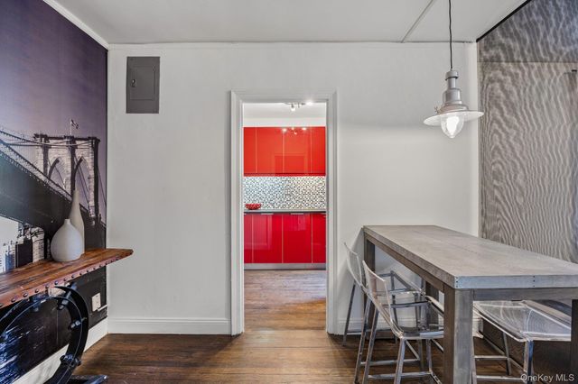 5525 31st Avenue 3L, Woodside, NY 11377