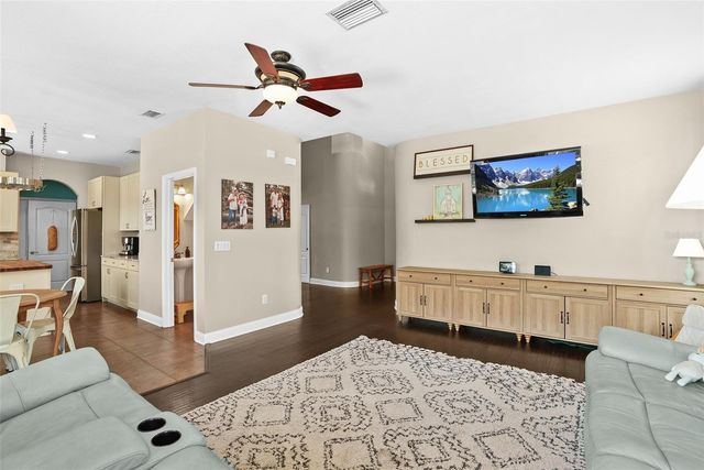 7104 MOSS LEDGE RUN, Land O Lakes, FL 34637