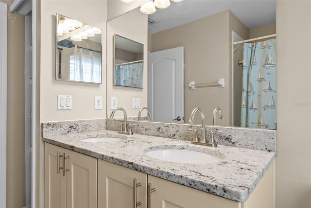7104 MOSS LEDGE RUN, Land O Lakes, FL 34637