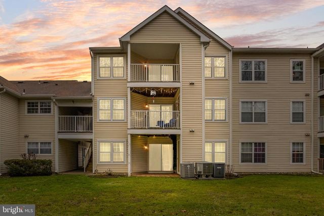 336 WALDEN, Robbinsville, NJ 08691