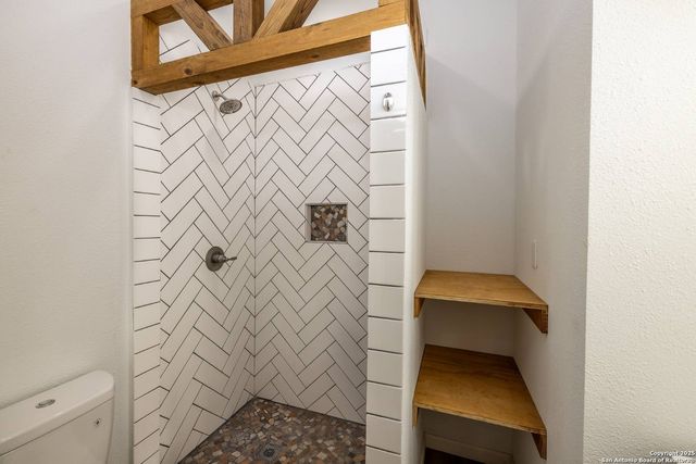 304 E 9th, Nordheim, TX 78141