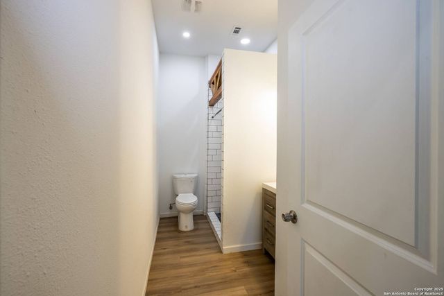 304 E 9th, Nordheim, TX 78141