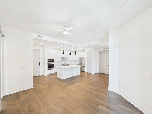 929 Westcott Street 538, Houston, TX 77007