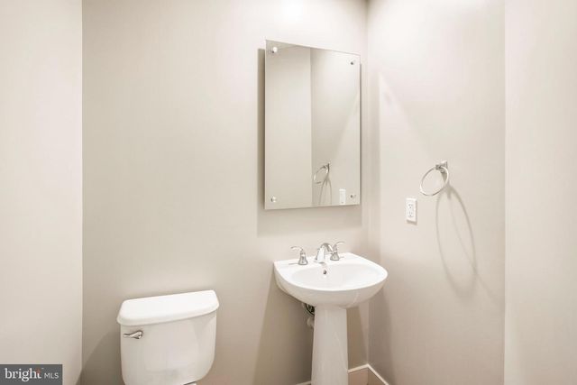 5632 46TH PL, Hyattsville, MD 20781