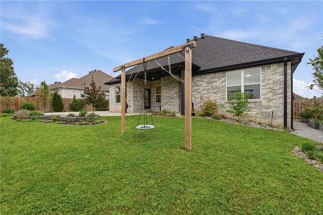 1741 Grace Place, Bentonville, AR 72713