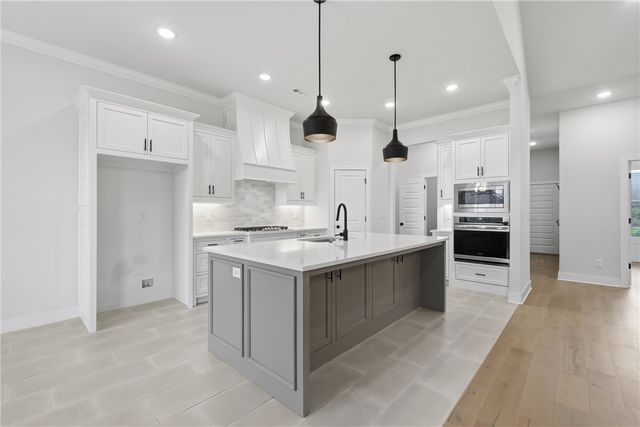1741 Grace Place, Bentonville, AR 72713