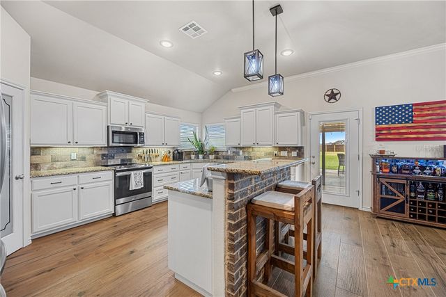 4307 Green Creek Drive, Salado, TX 76571