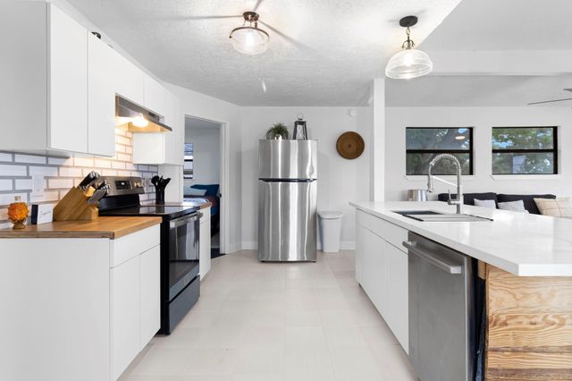 110 Lakeview Shores Drive, Coldspring, TX 77331