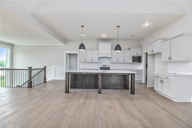 5906 McCormick Drive, Shawnee, KS 66226