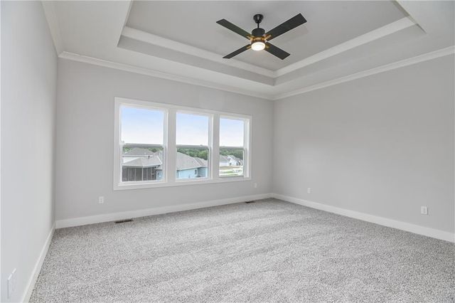 5906 McCormick Drive, Shawnee, KS 66226