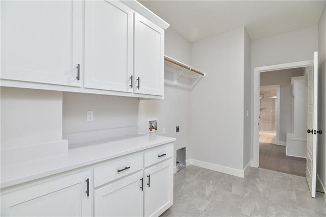 5906 McCormick Drive, Shawnee, KS 66226