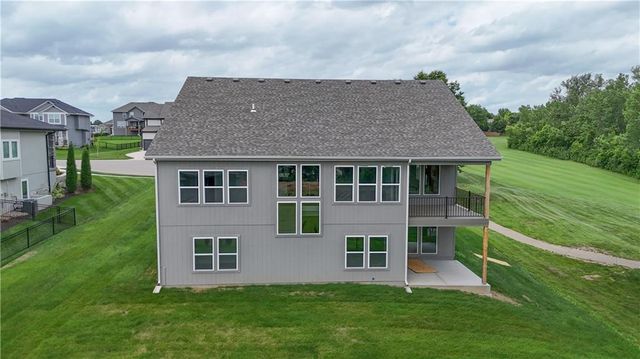 5906 McCormick Drive, Shawnee, KS 66226