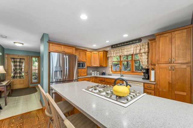 21 Cedergren Road, New Durham, NH 03855