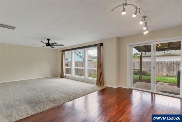 7792 St. Charles St NE, Keizer, OR 97303