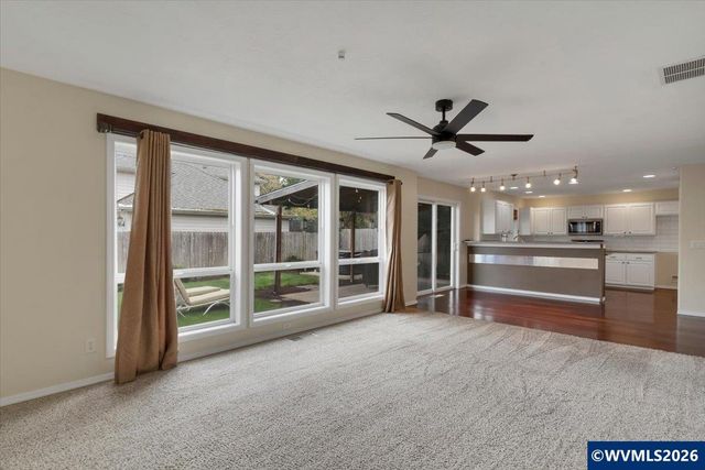 7792 St. Charles St NE, Keizer, OR 97303