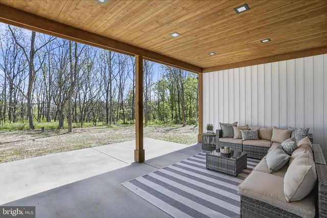 9094 APPLE JACK, Mercersburg, PA 17236