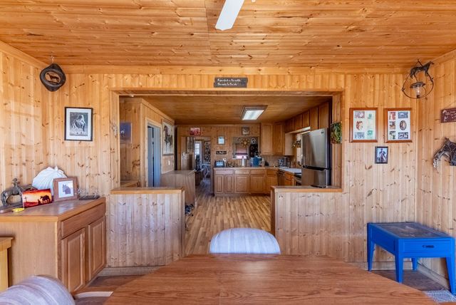 4092 County Road 1690, Willow Springs, MO 65793