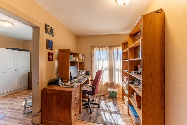 4092 County Road 1690, Willow Springs, MO 65793