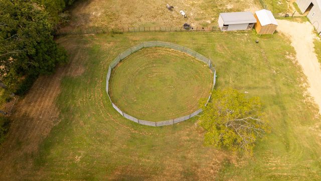 4092 County Road 1690, Willow Springs, MO 65793