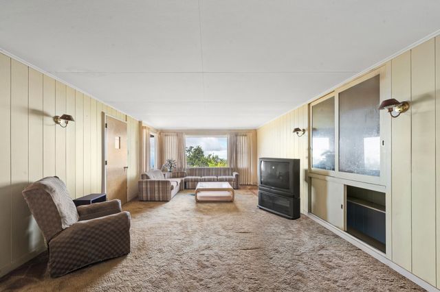 1375 Copp Rd, Kula, HI 96790