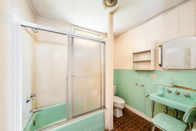 1375 Copp Rd, Kula, HI 96790