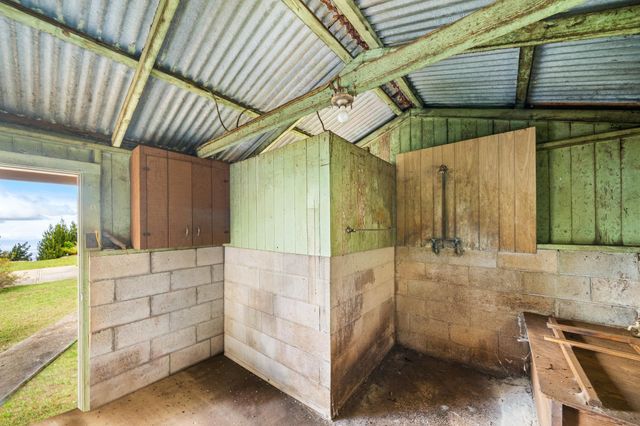 1375 Copp Rd, Kula, HI 96790