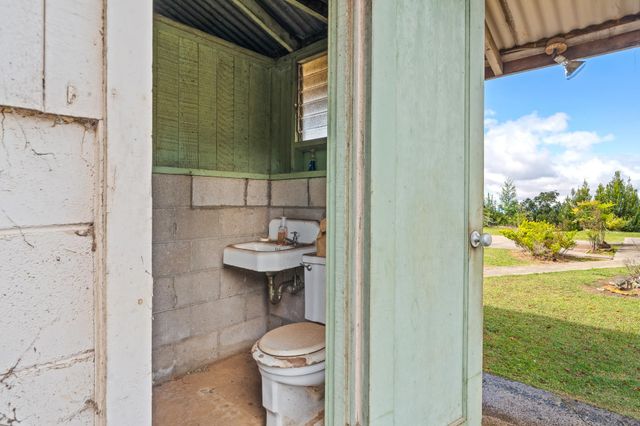1375 Copp Rd, Kula, HI 96790