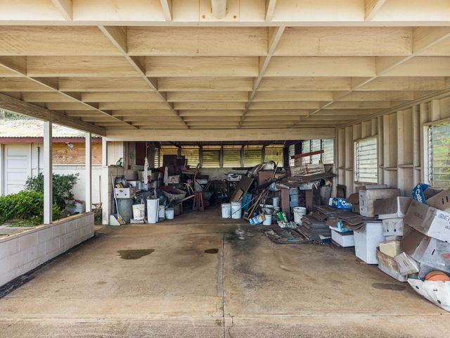 1375 Copp Rd, Kula, HI 96790