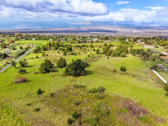 1375 Copp Rd, Kula, HI 96790