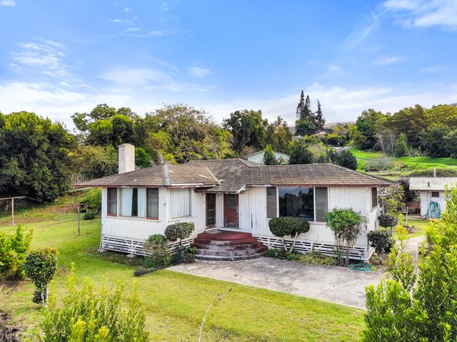 1375 Copp Rd, Kula, HI 96790