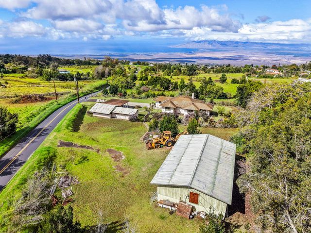1375 Copp Rd, Kula, HI 96790