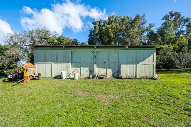 1375 Copp Rd, Kula, HI 96790