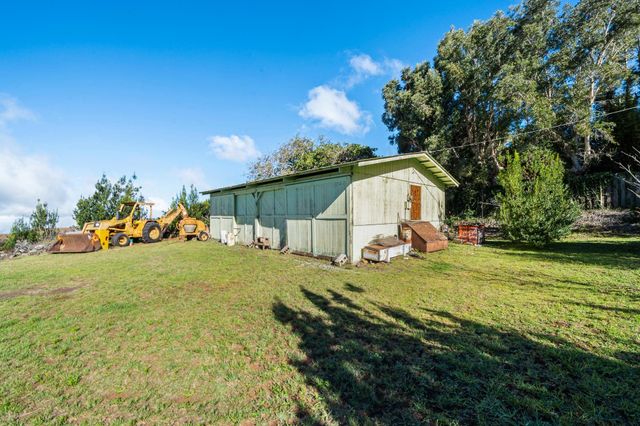 1375 Copp Rd, Kula, HI 96790