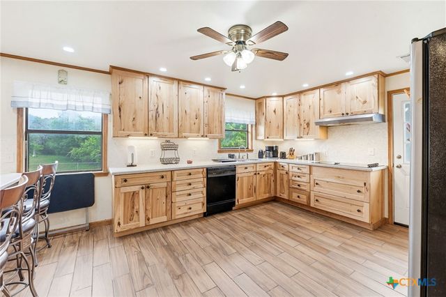 769 County Road 4804, Copperas Cove, TX 76522