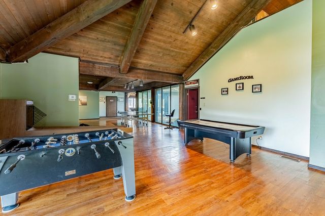 2005 S Finley Road 704, Lombard, IL 60148