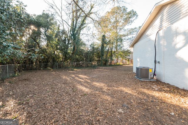 107 Sun Valley Drive, Macon, GA 31211