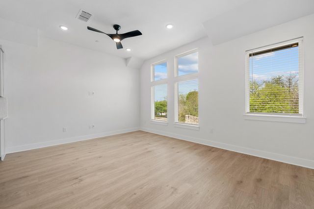 200 W 56th ST 1103, Austin, TX 78751