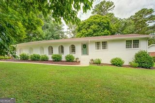 411 Burke Circle, Mcdonough, GA 30253