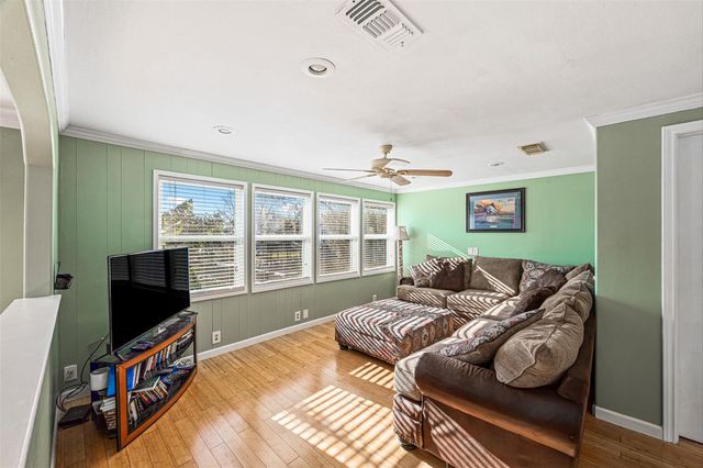 159 Garth Street, Freeport, TX 77541