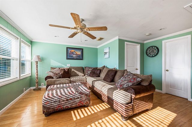 159 Garth Street, Freeport, TX 77541