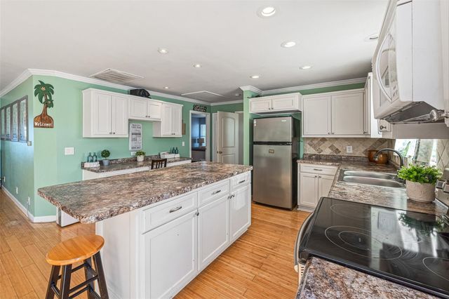 159 Garth Street, Freeport, TX 77541