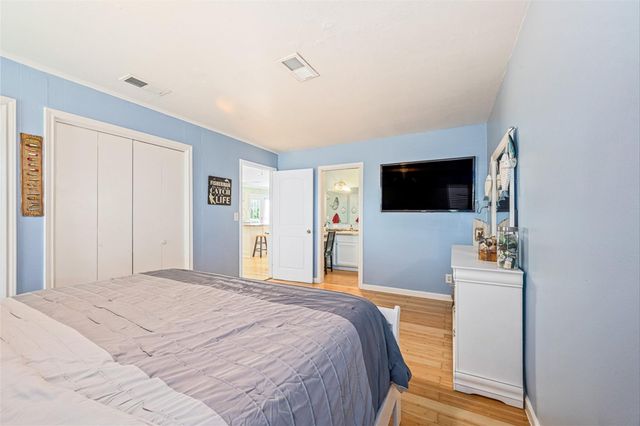 159 Garth Street, Freeport, TX 77541