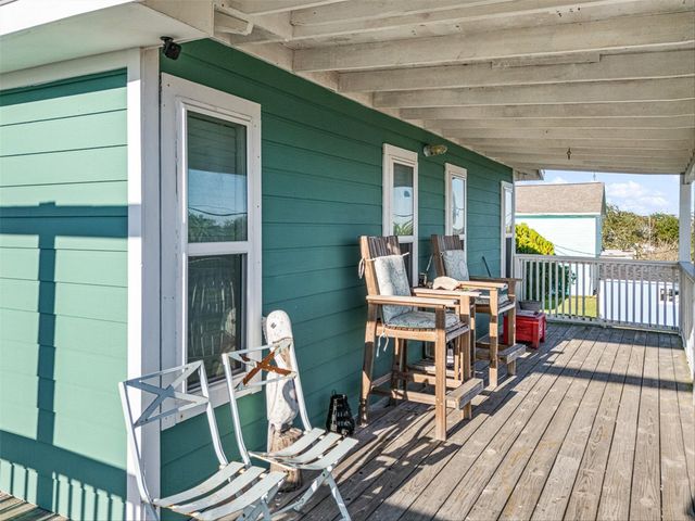 159 Garth Street, Freeport, TX 77541