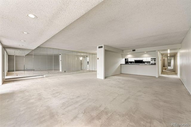 7000 E Quincy Avenue 204, Denver, CO 80237