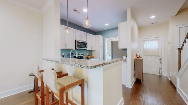 930 Governors Ct, Antioch, TN 37013